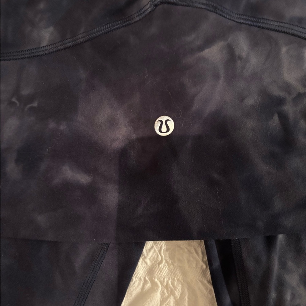 Lululemon tie dye Align leggings